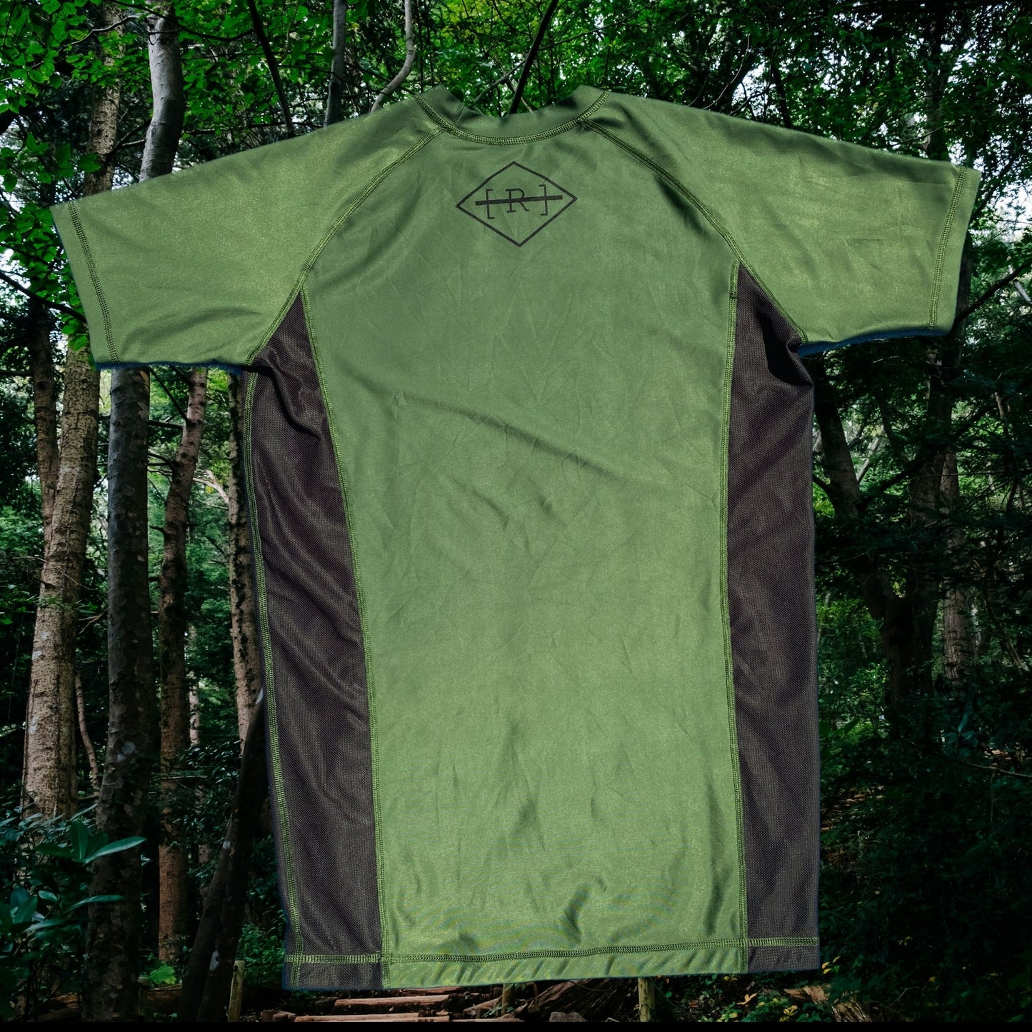 Canopy Green Rashguard